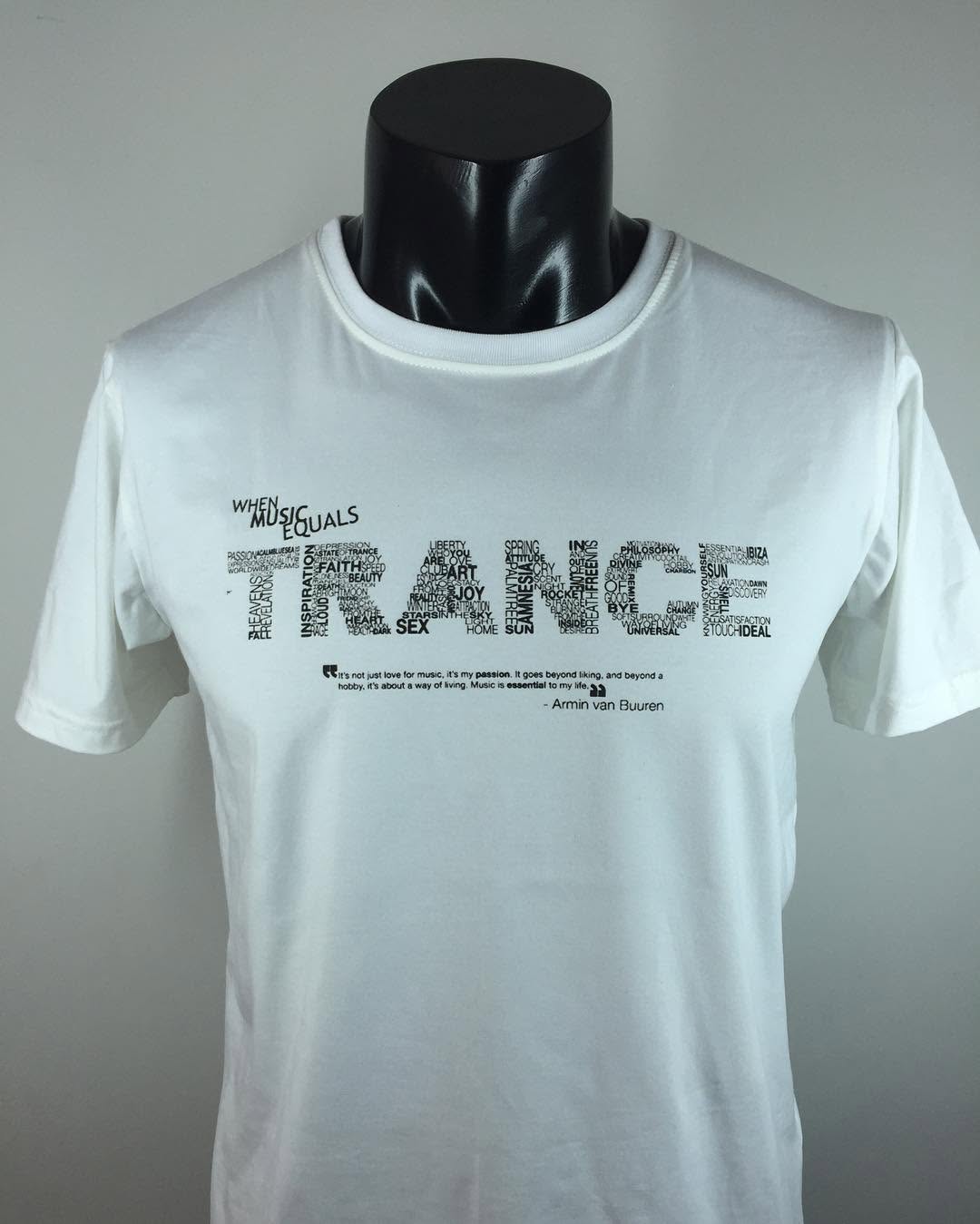 Áo vừa xuất xưởng #inaotheoyeucau #customtshirt #aothuntuthietke