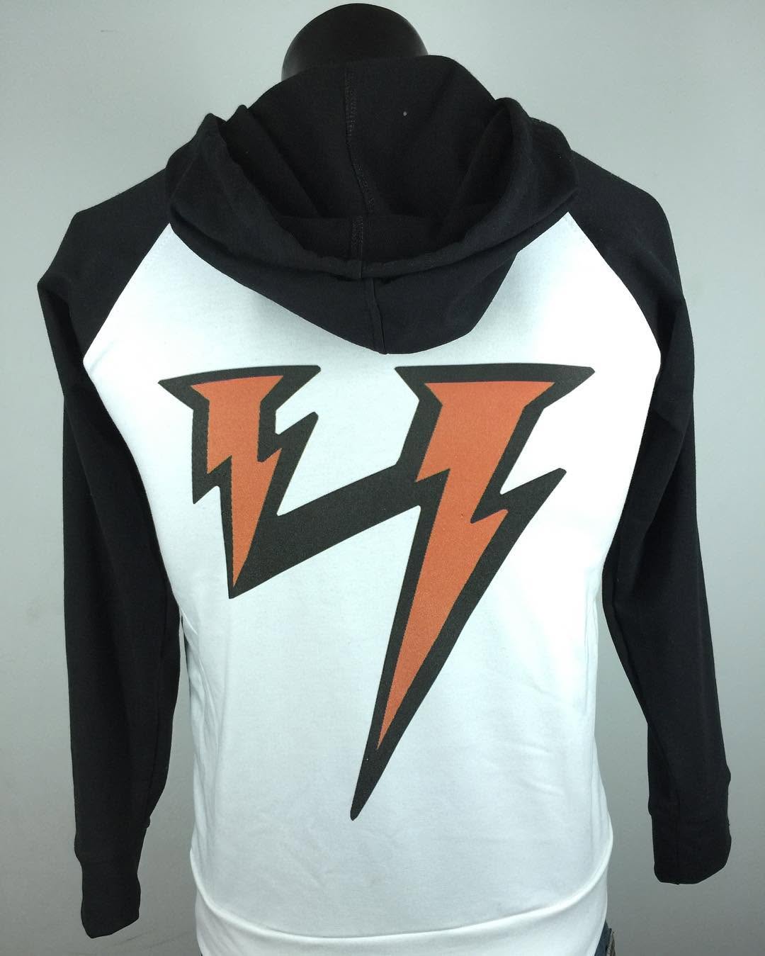 Hoodie mùa đông #aothuntuthietke #customtshirt #aothun #hoodie