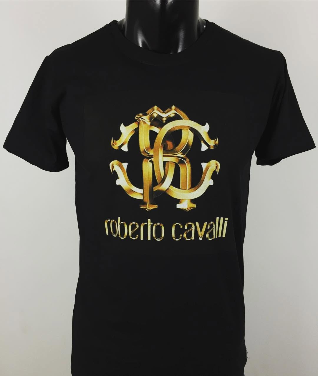 #robertocavalli #inaotheoyeucau #customtshirt #aothuntuthietke