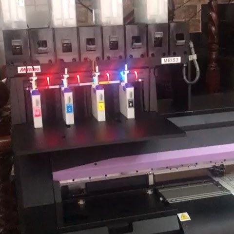In decal đa sắc (vinyl printing) với máy mimaki và mực chính hãng