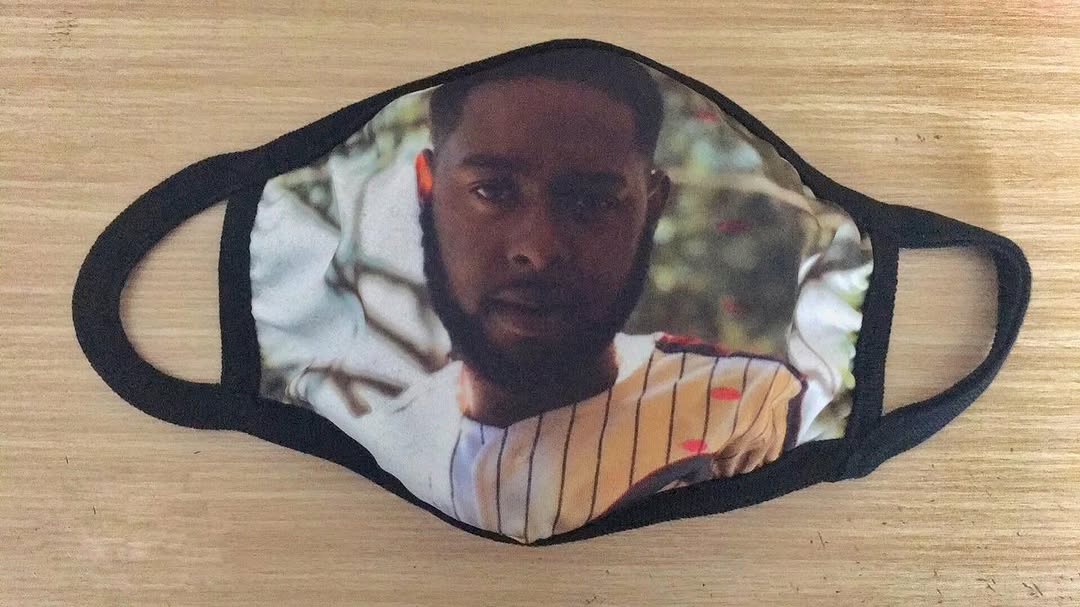 Khẩu trang in theo yêu cầu