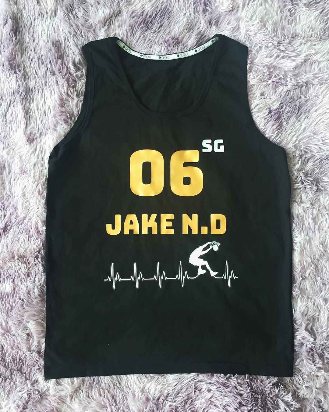 Thiết kế quá chất của một baller #basketball #customtanktop #customtshirt #tanktop